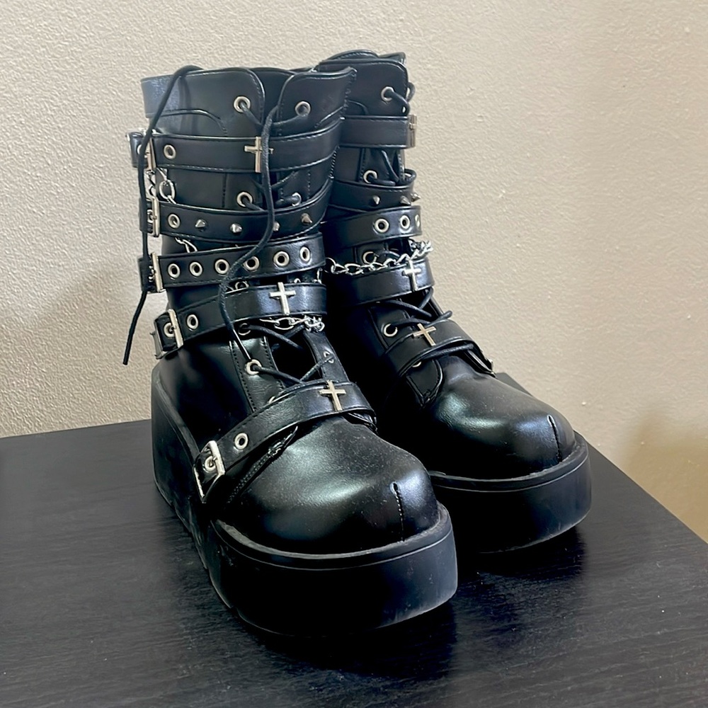 Goth platform buckle zip up cross chained calf length boots